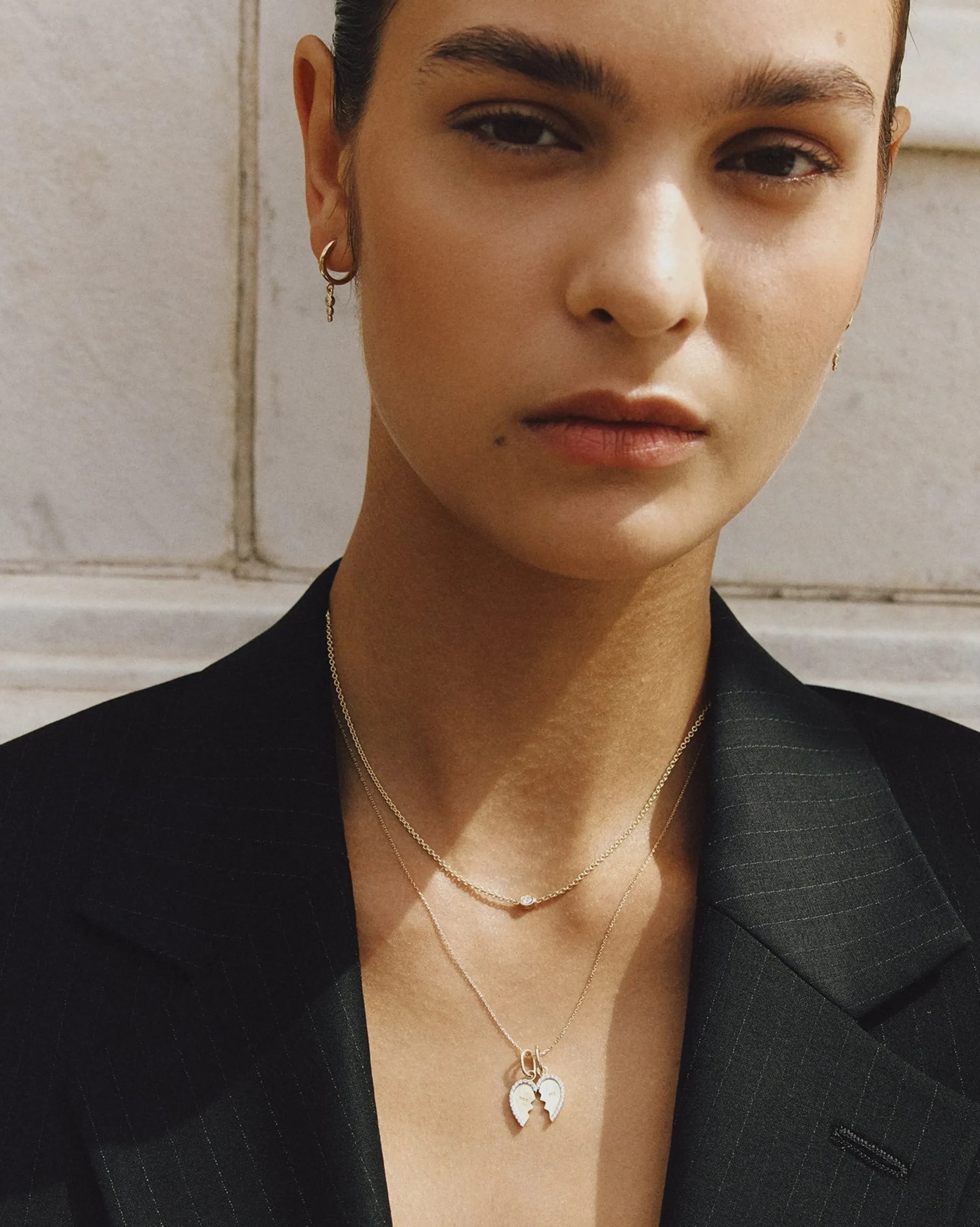 amiti_charm_set_3.webp BRUNA The Label Amitié Charm Set^ Filigraner Schmuck | Kettenanhänger