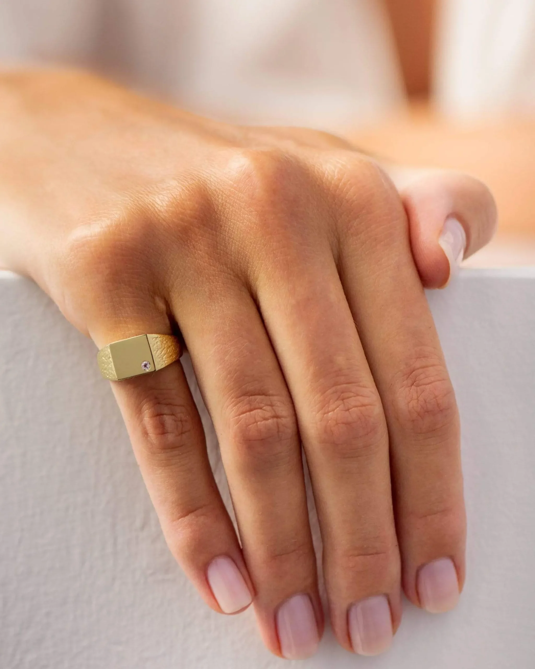 cannes_pinky_ring_1.webp BRUNA The Label Cannes Pinky Ring^ Edelsteine