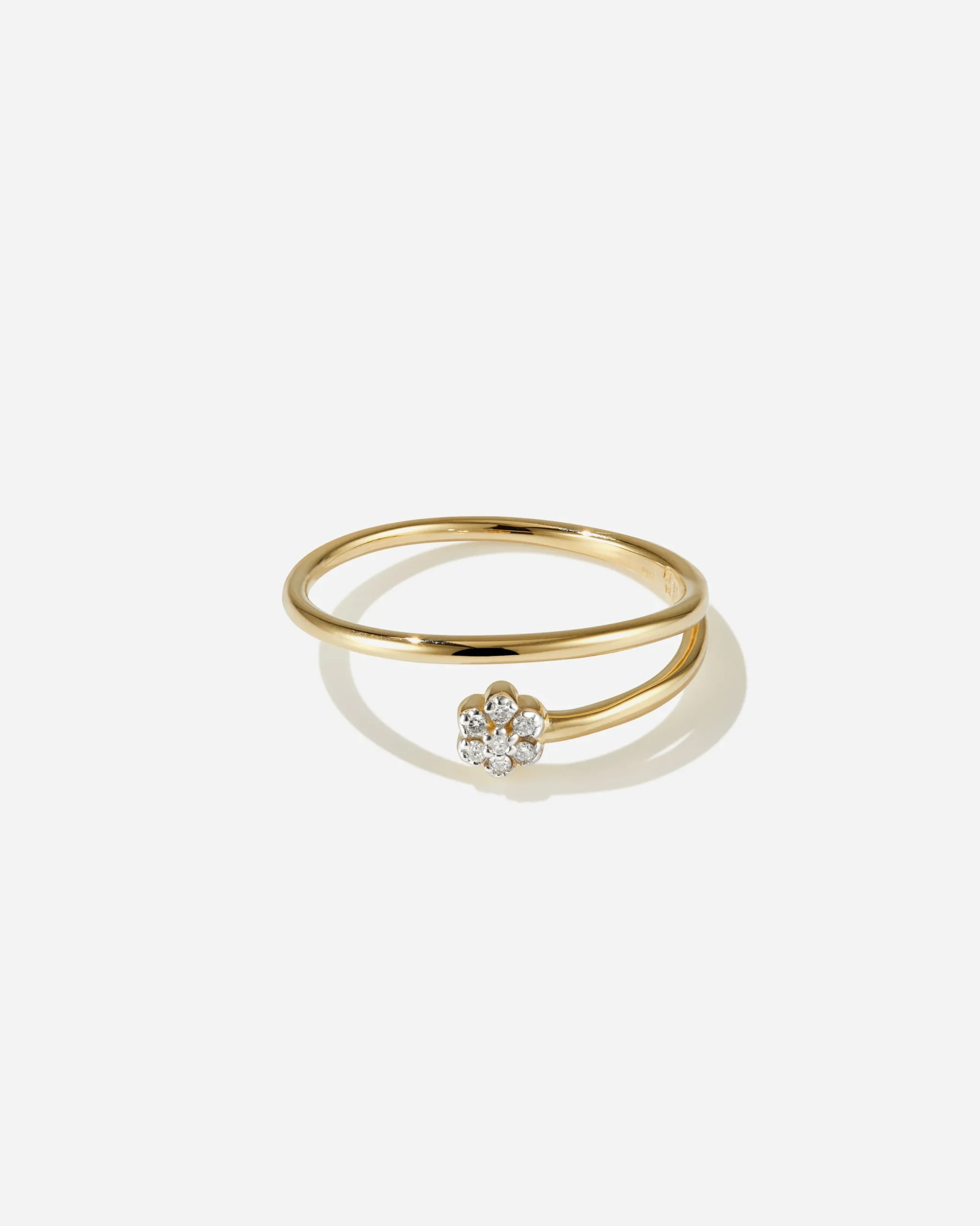 dahlia_ring_0.webp BRUNA The Label Dahlia Ring^ Verlobung
