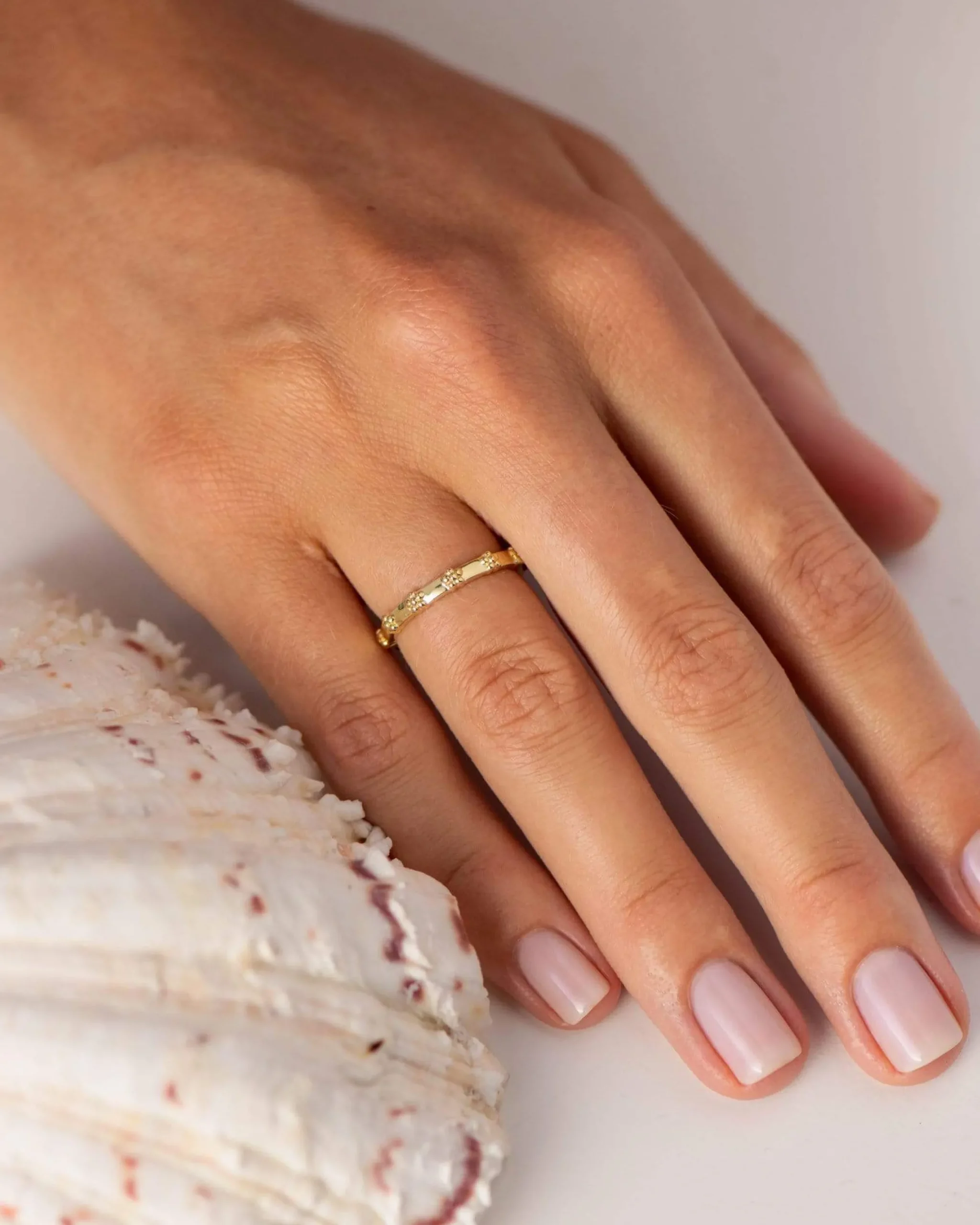 floret_ring_1.webp BRUNA The Label Floret Ring^ Stacking-Ringe | Filigran