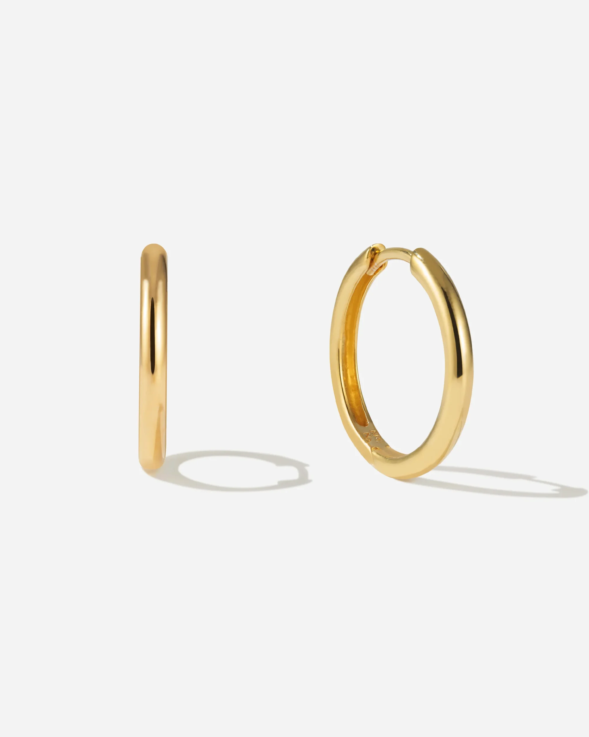 isola_large_hoops_0.webp BRUNA The Label Isola Large Hoops^ Creolen