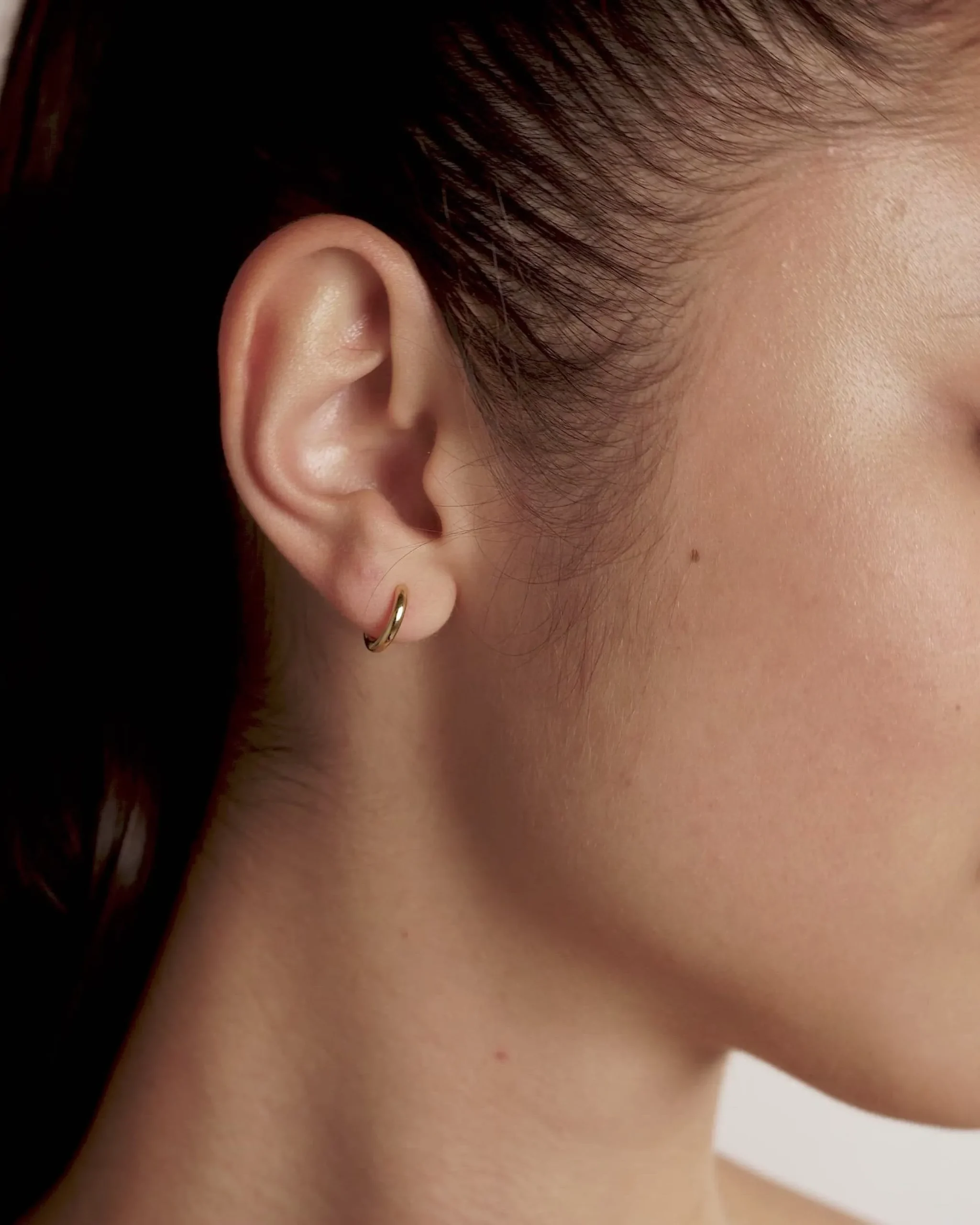 isola_small_hoops_4.webp BRUNA The Label Isola Small Hoops^ Creolen