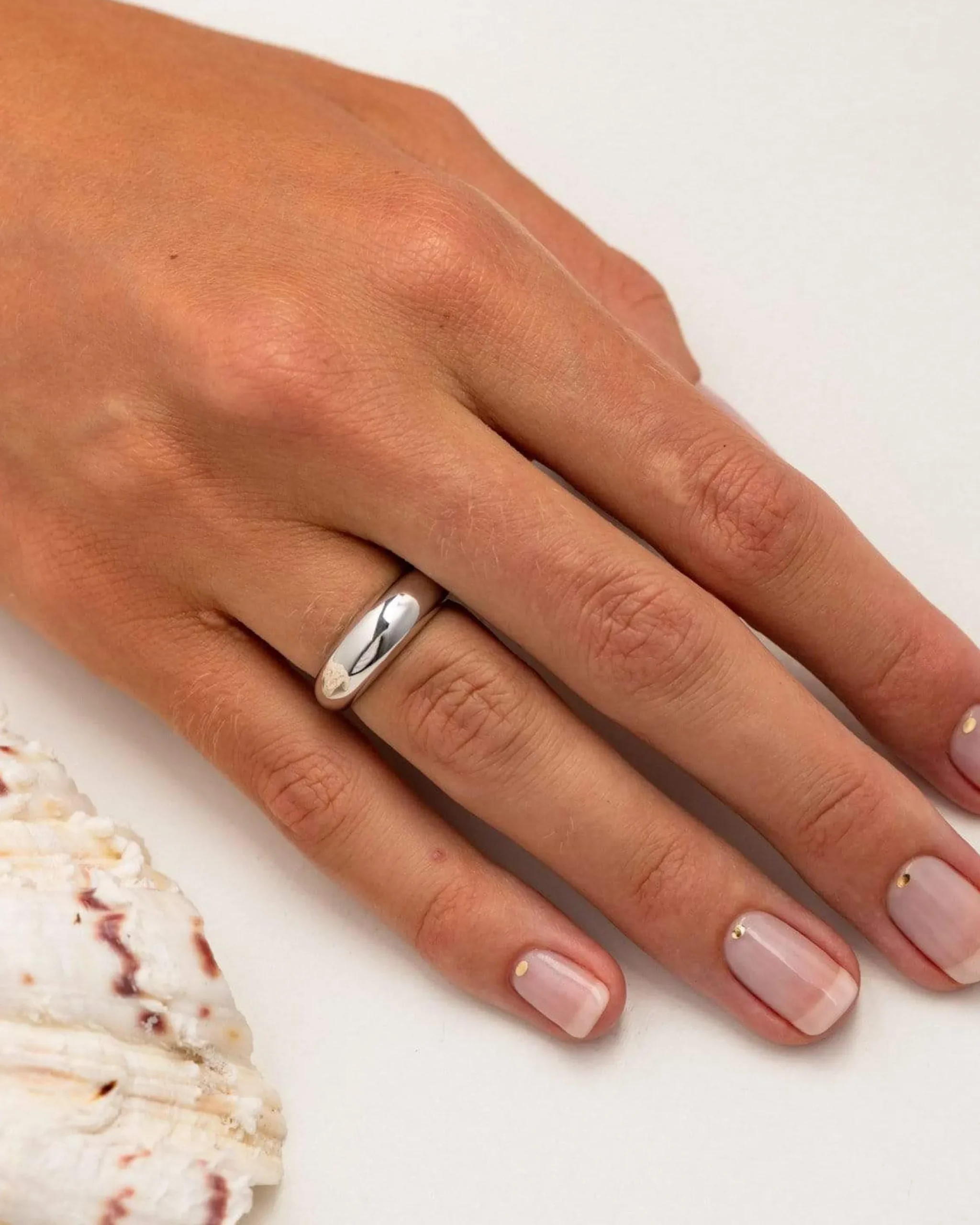 peony_mini_ring_4.webp BRUNA The Label Peony Mini Ring^ Stacking-Ringe