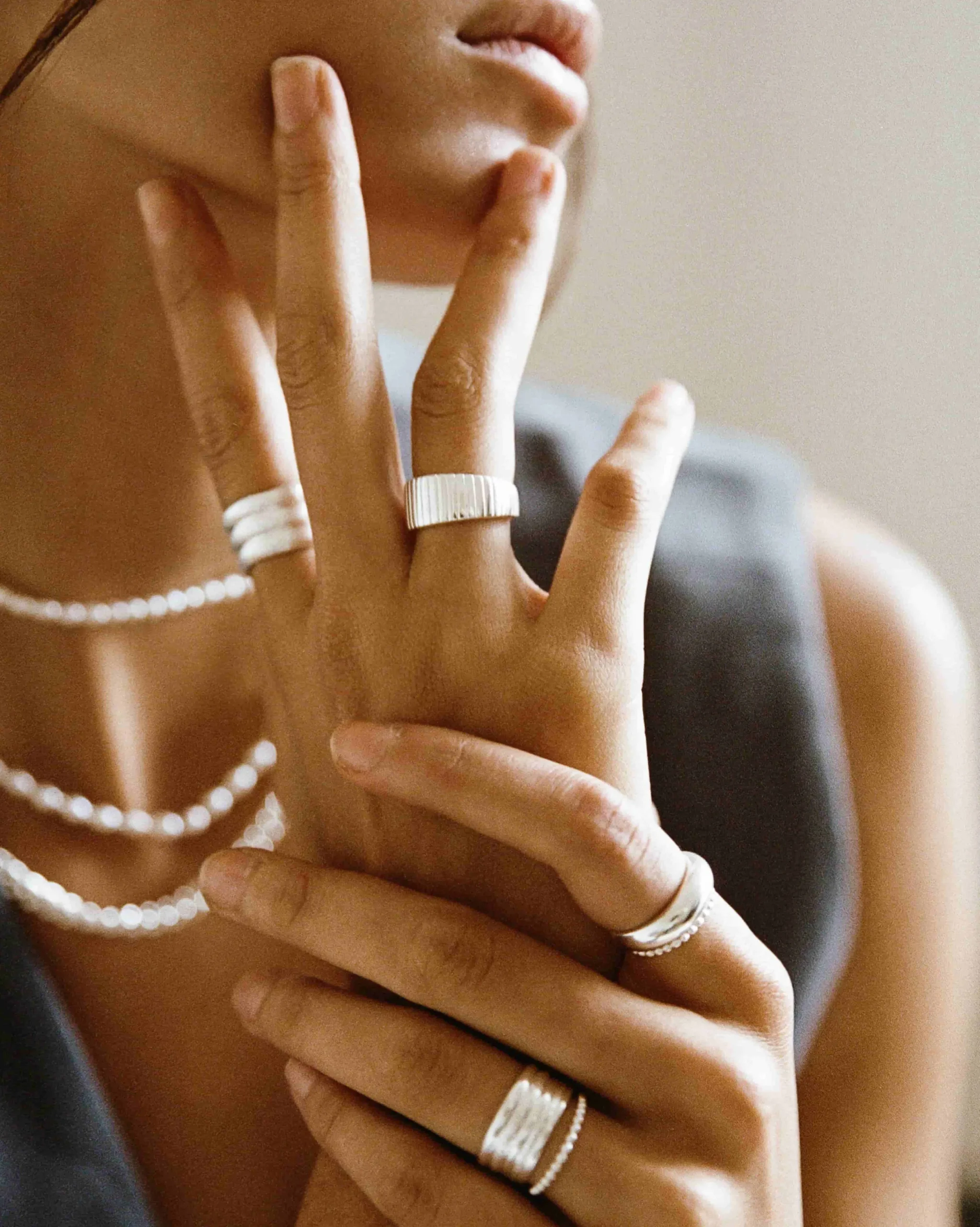 peony_mini_ring_6.webp BRUNA The Label Peony Mini Ring^ Stacking-Ringe