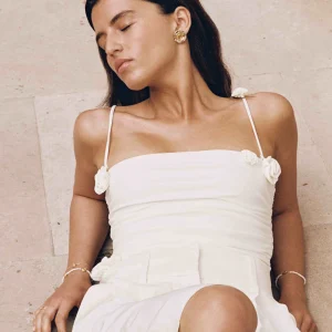 BRUNA The Label Rose Large Earrings^ Studs