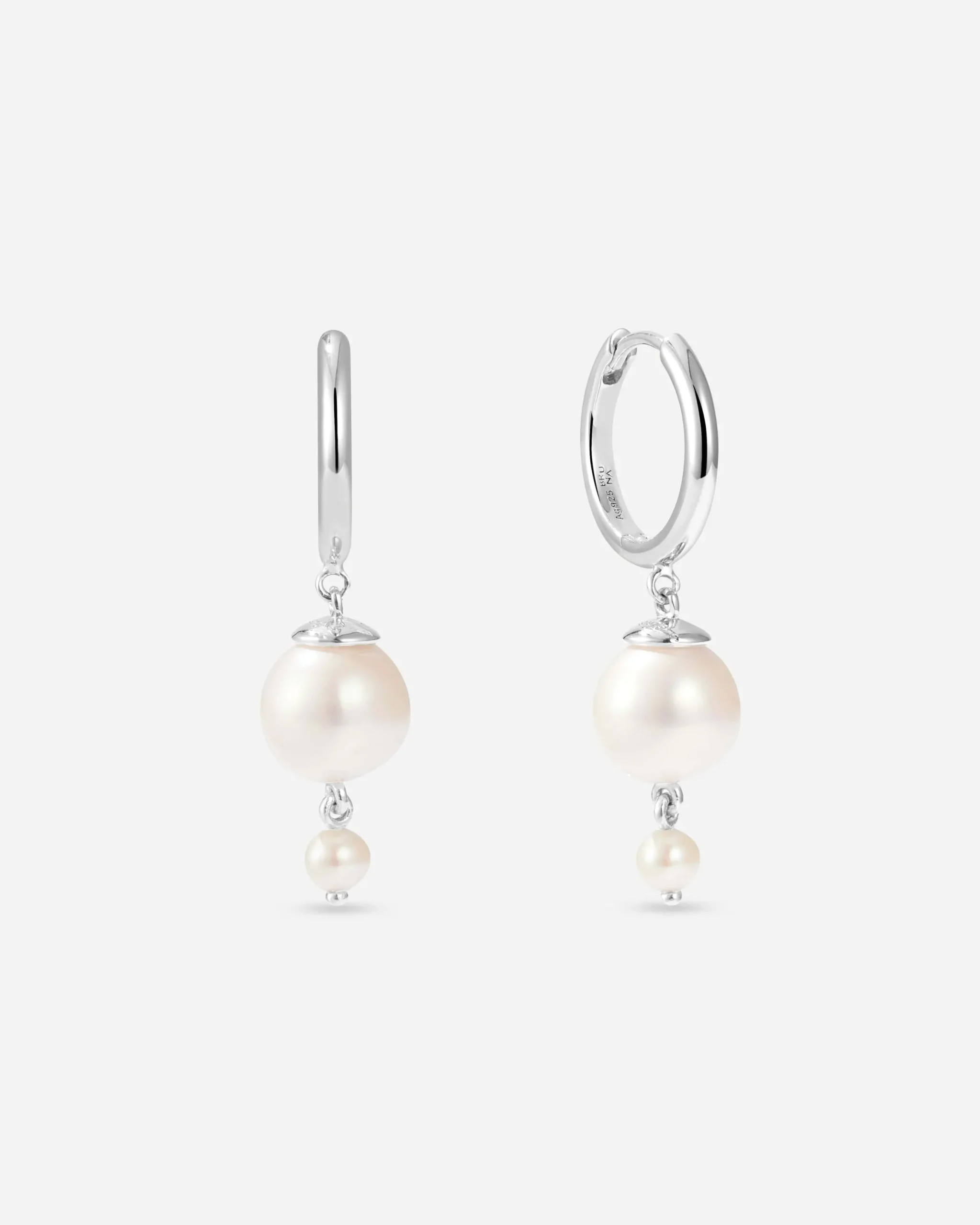 varenna_earrings_4.webp BRUNA The Label Varenna Earrings^ Ohrringe Mit Anhänger | Creolen