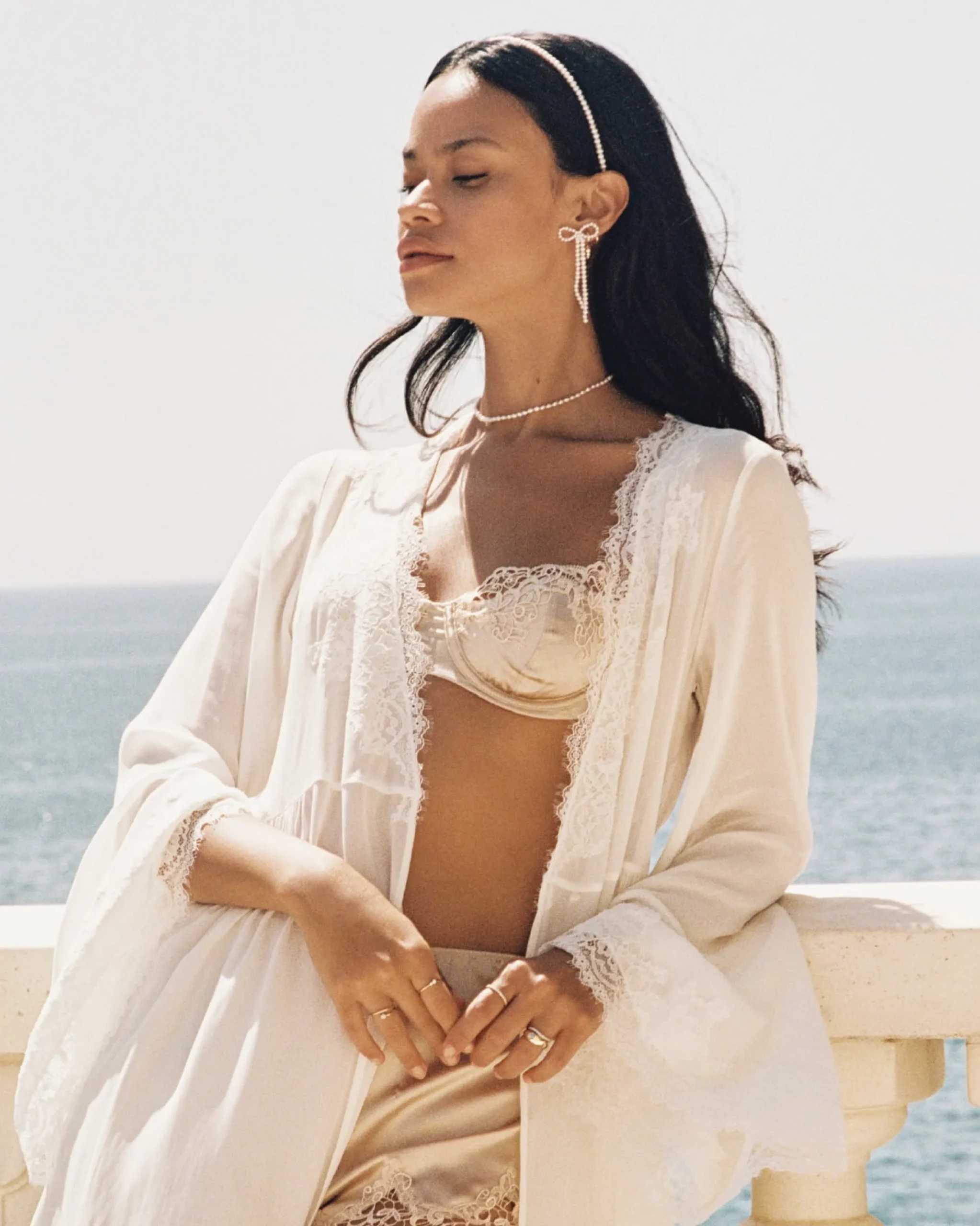 verdon_hoops_4.webp BRUNA The Label Verdon Hoops^ Ohrringe Mit Anhänger | Creolen
